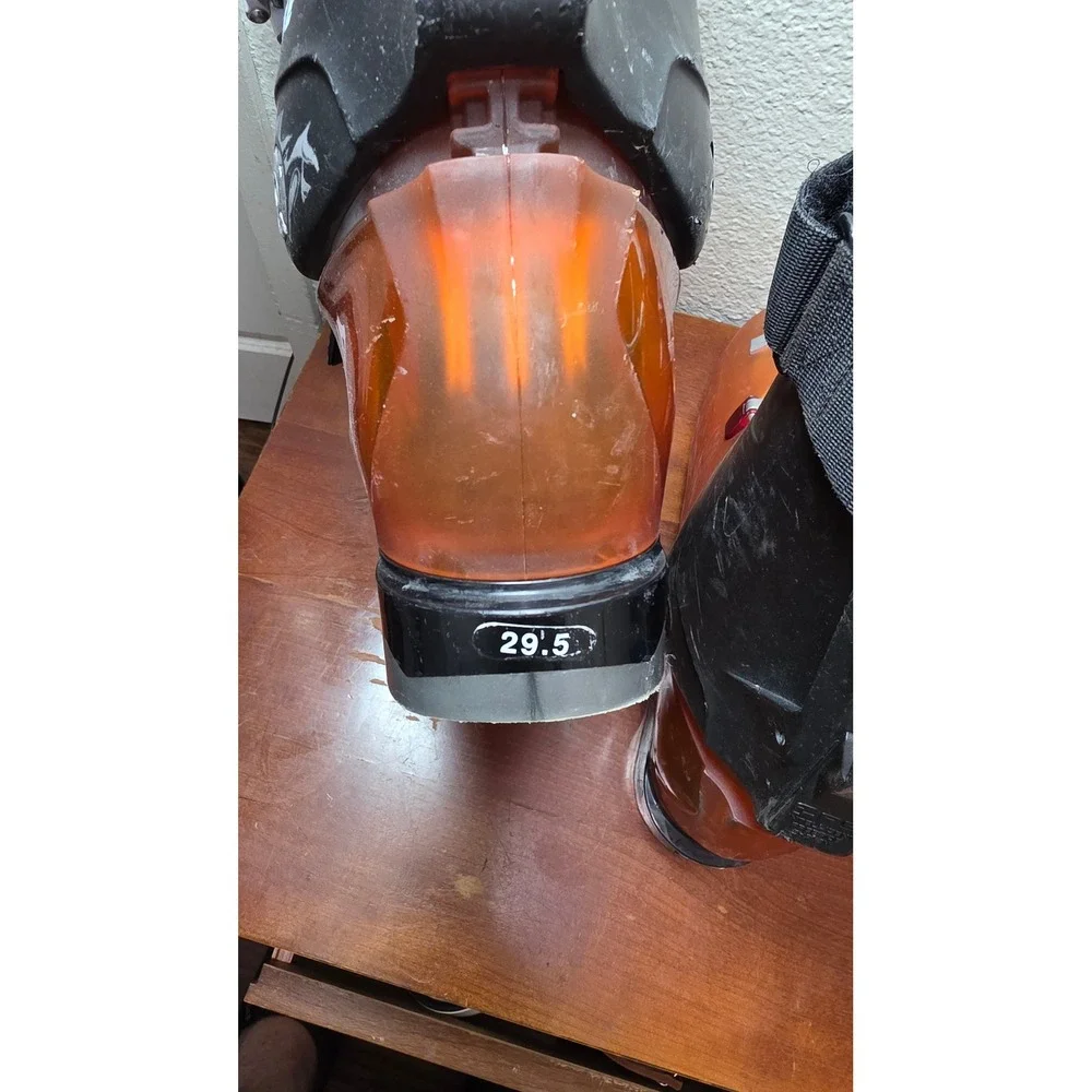Tecnica Cochise 100 Ski Boots Mens 29.5 Orange Black IFS Ultra Fit Freeride